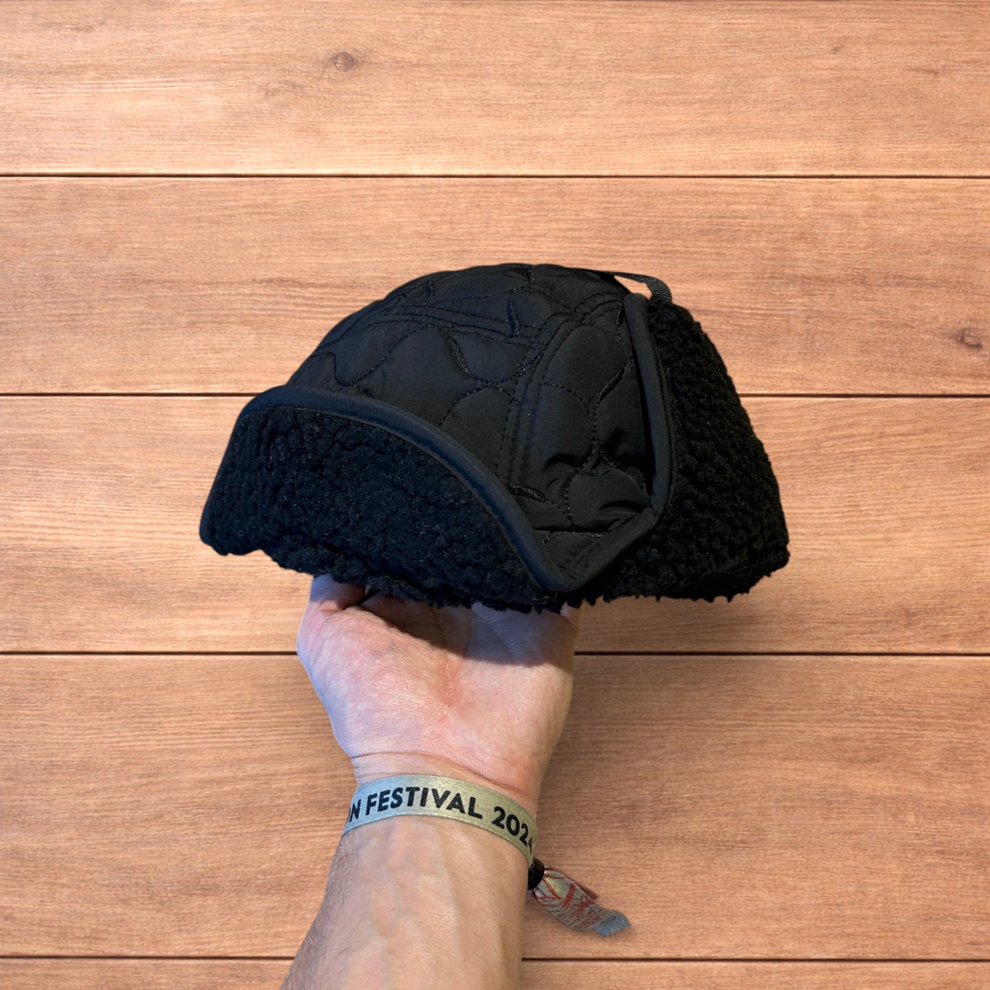Insane Russian Trapper Korean padded fluffy hat cap in black.