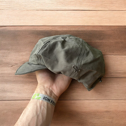 Vintage style newsboy painter flat cap beret in khaki green.