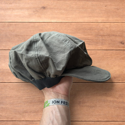 Vintage style newsboy painter flat cap beret in khaki green.