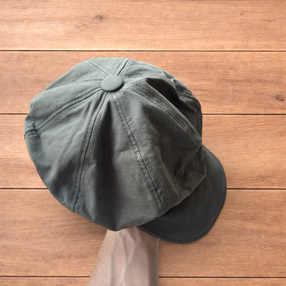 Vintage style newsboy painter flat cap beret in khaki green.