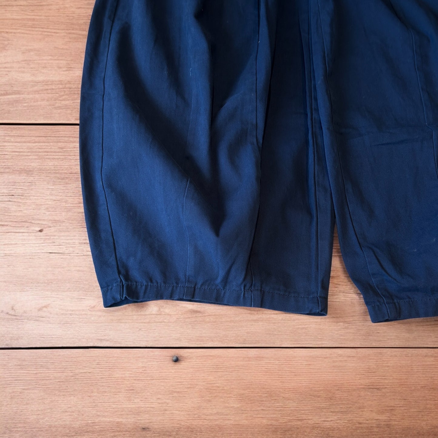 Incredible super baggy wide leg parachute trousers in dark navy blue.