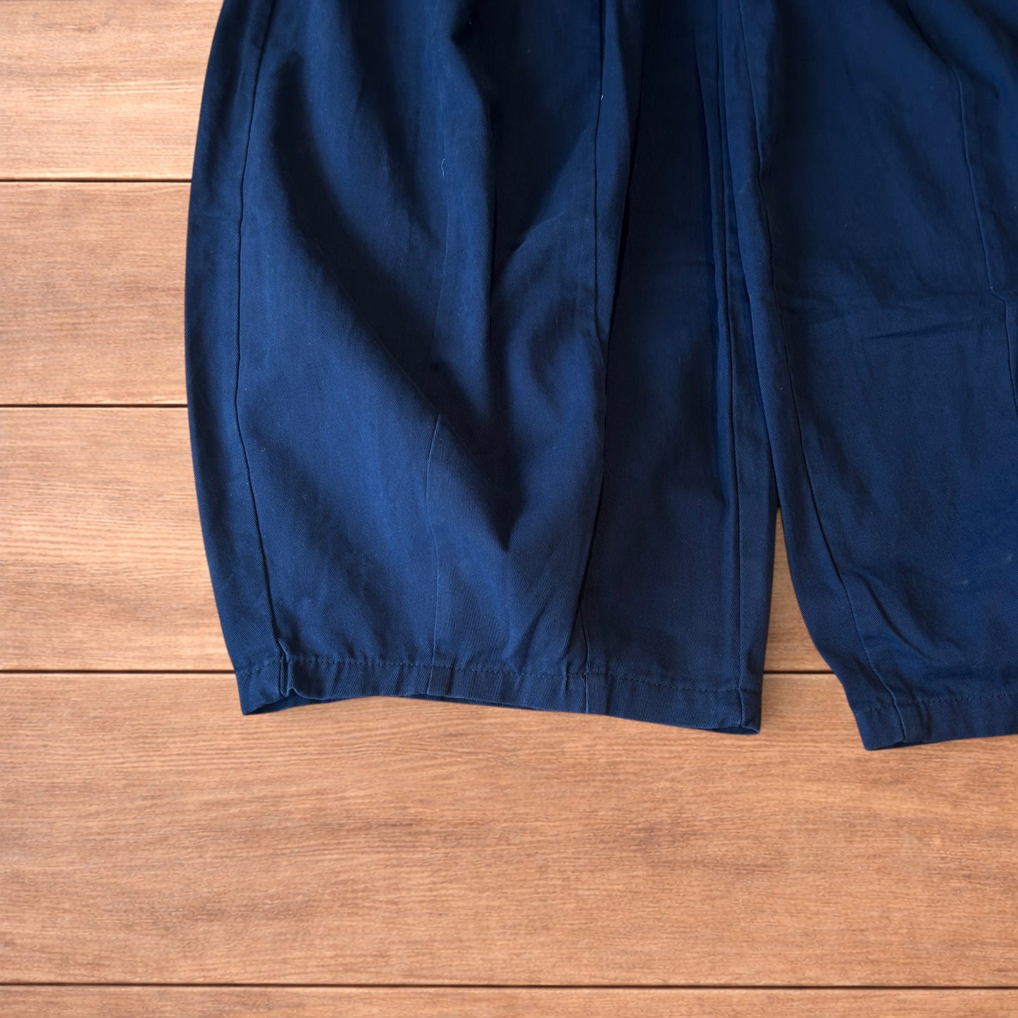 Incredible super baggy wide leg parachute trousers in dark navy blue.