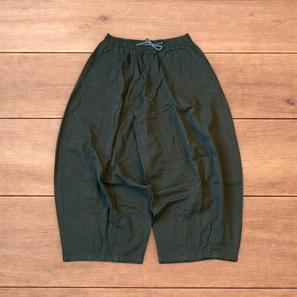 Incredible super baggy wide leg parachute trousers in khaki green.