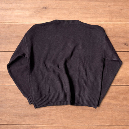 Vintage style knitted sweater jumper in brown.