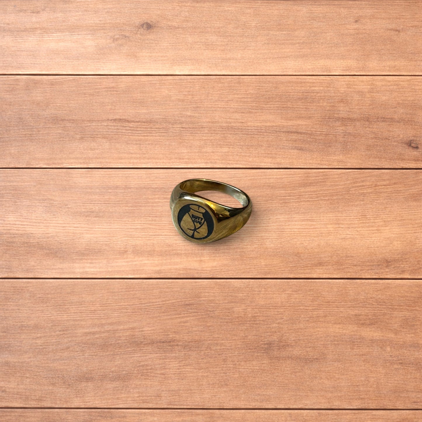 Lovely stainless steel gold Butt Club women figure signet ring.