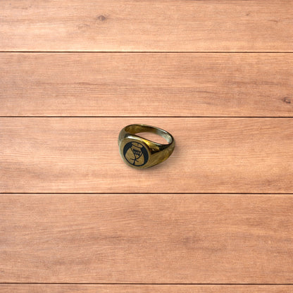 Lovely stainless steel gold Butt Club women figure signet ring.