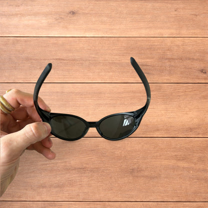Insane mirrored polarised sunglasses in black with black lense.