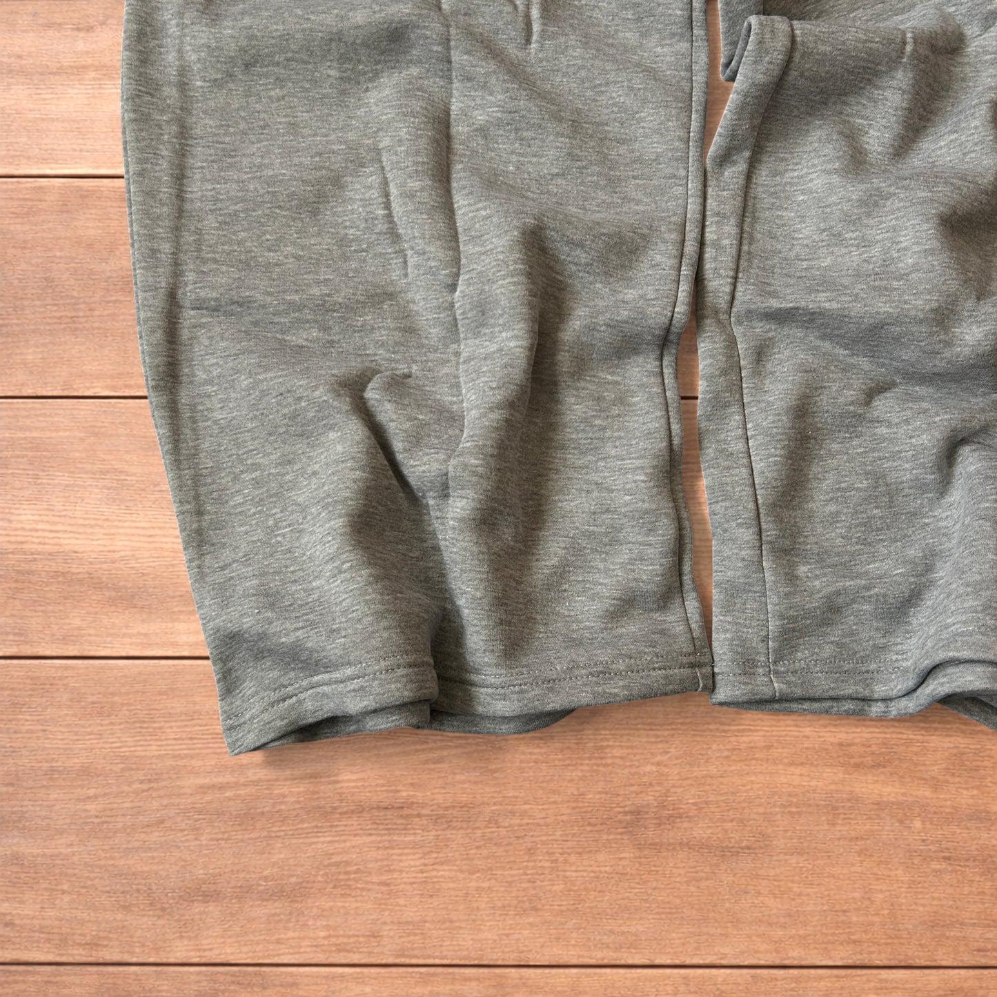 Incredible super baggy wide leg Korean joggers in marl grey.