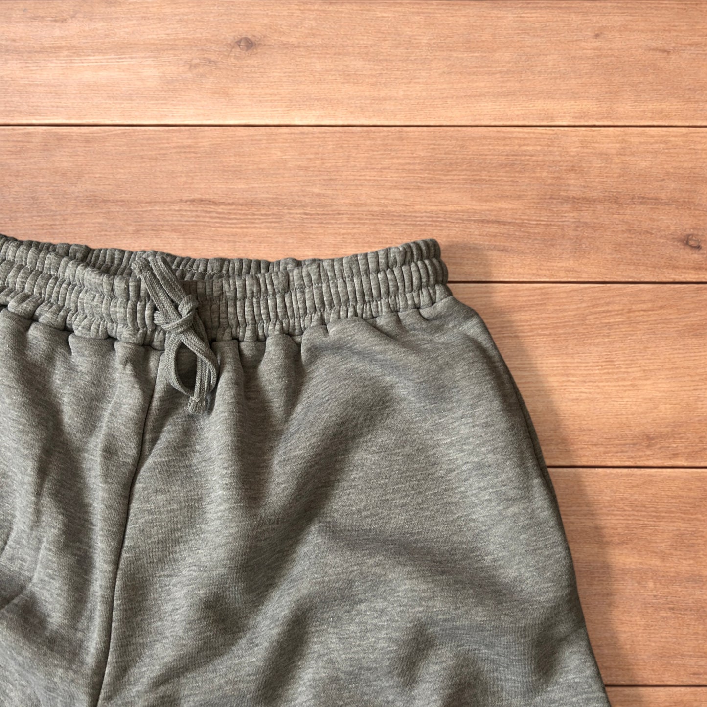 Incredible super baggy wide leg Korean joggers in marl grey.