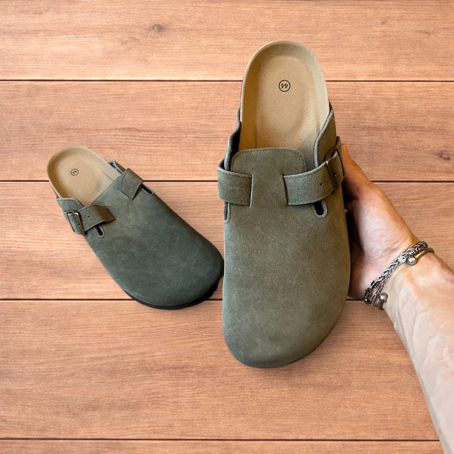 Lovely suede mules clogs shoes in khaki green.