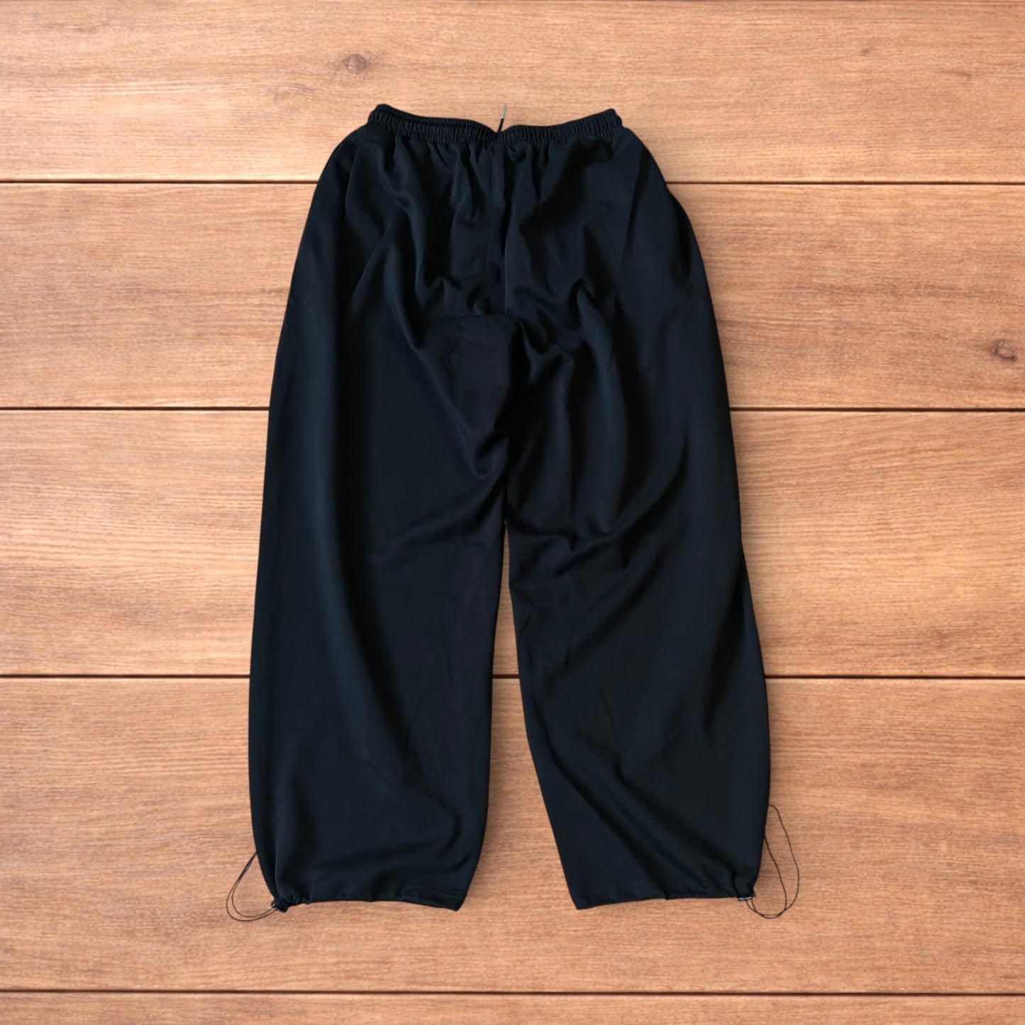 Insane Korean super baggy wide leg joggers in black.