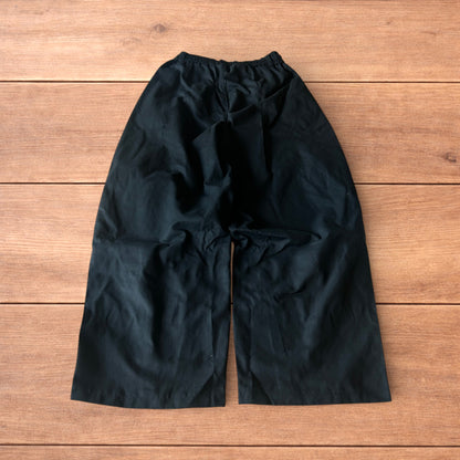 Incredible super baggy wide leg cargo trousers in black.