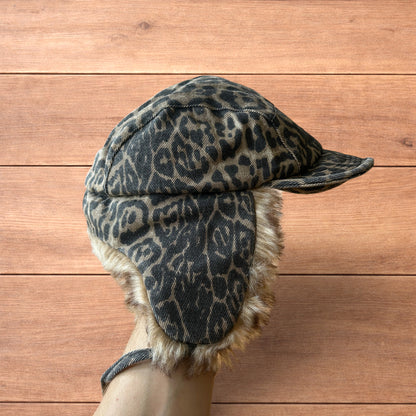 Vintage style trapper Russian ear flap hat cap in leopard & beige colour way.