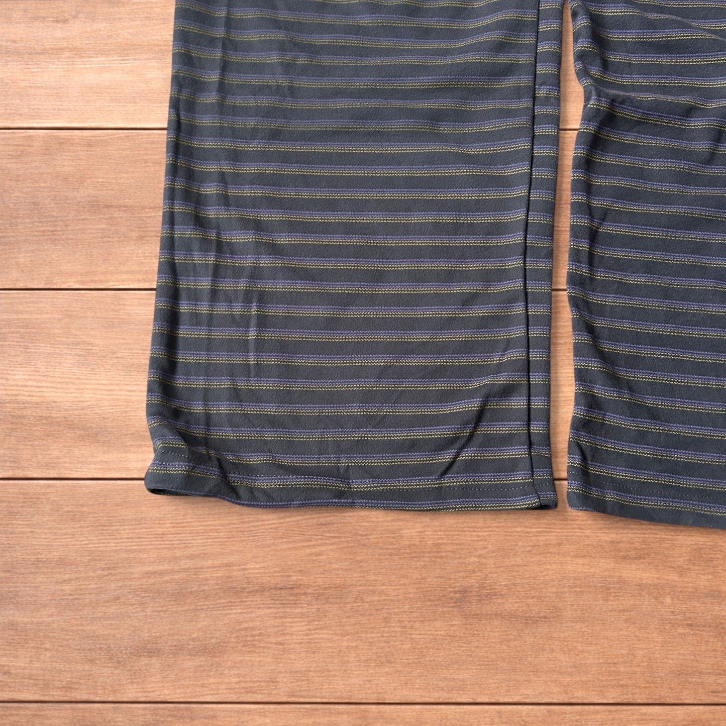 Lovely straight leg striped fleece lounge pants trousers in purple/yellow.