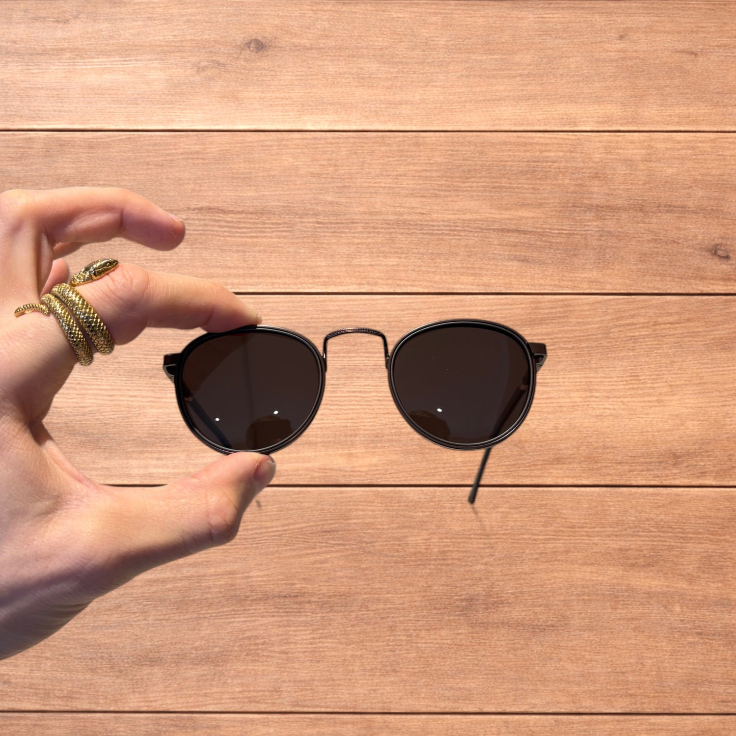 Vintage steampunk style rounded sunglasses in brown with brown lense.