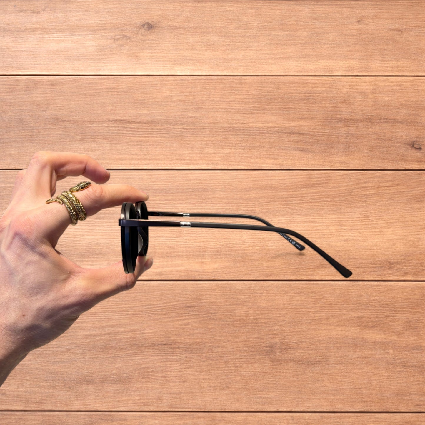Vintage steampunk style rounded sunglasses in brown with brown lense.