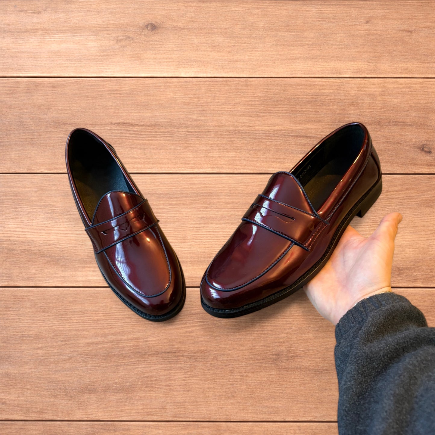 Lovely faux leather penny dress loafers shoes in oxblood red.