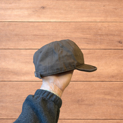 Vintage Korean style short brim hat cap in brown.
