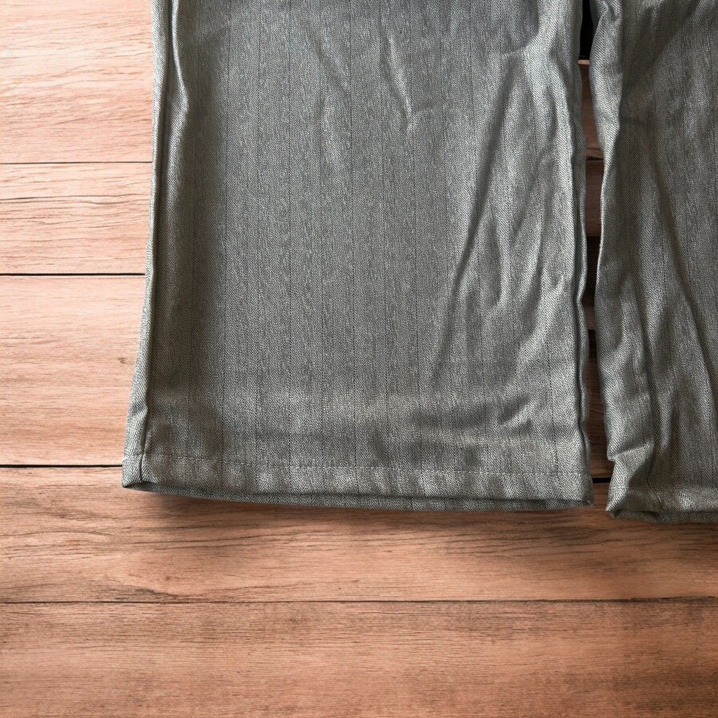 Lovely baggy wide leg pinstripe lounge pants trousers in grey/beige.