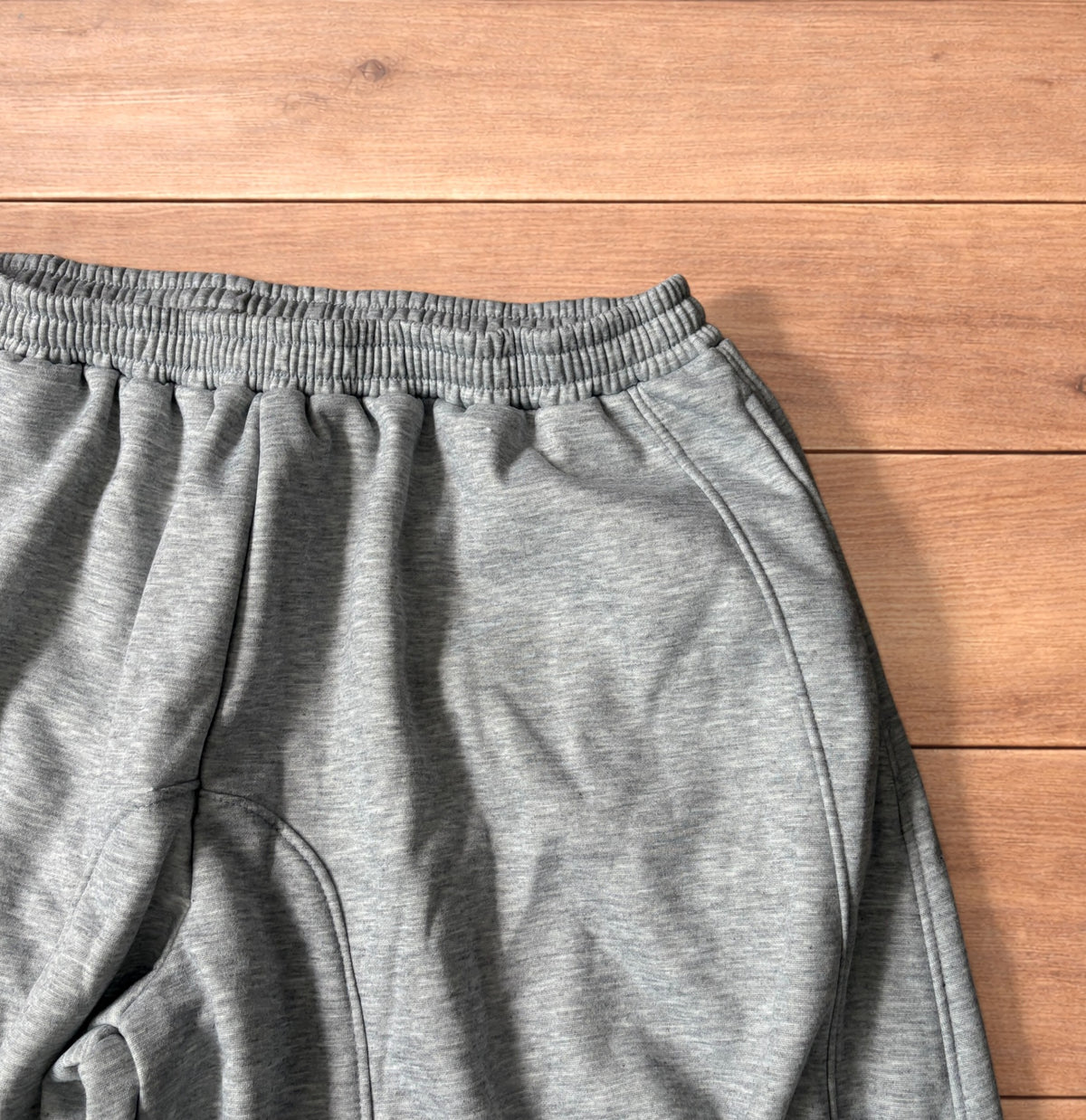 Baggy wide leg Korean joggers in marl grey.