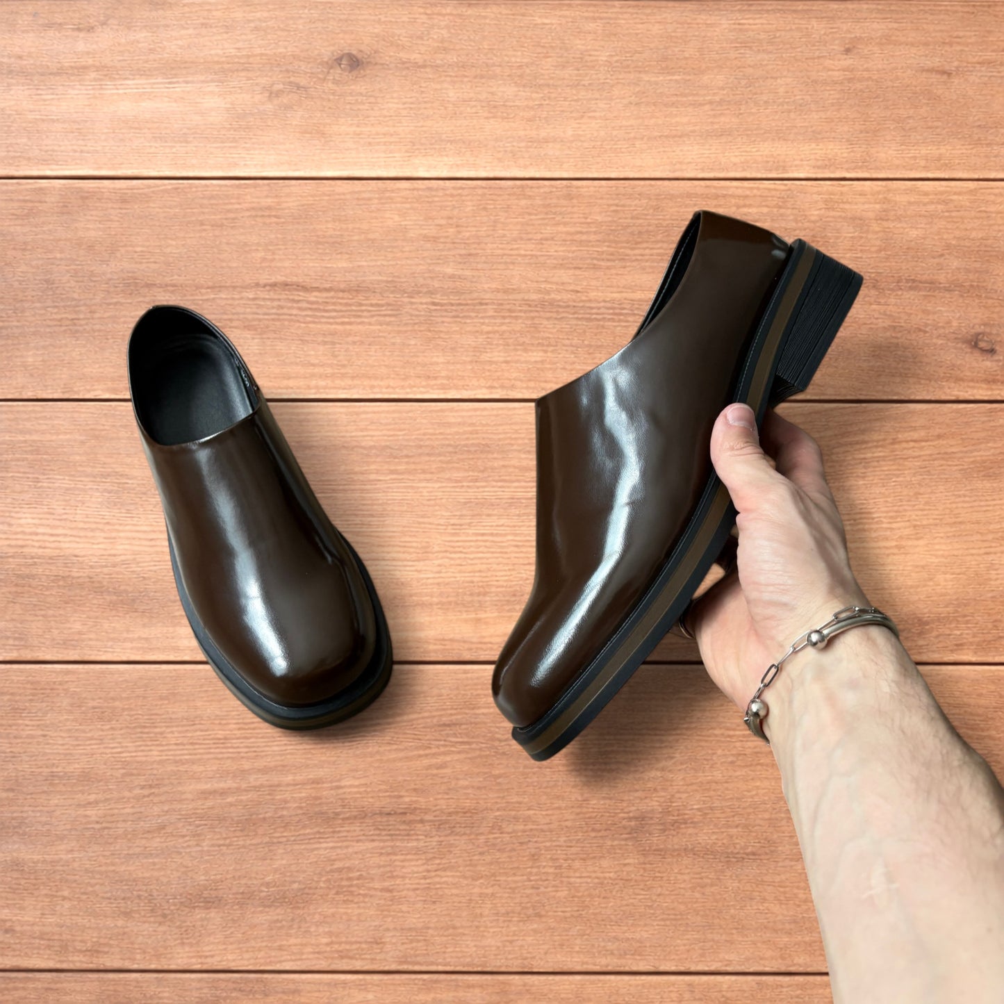 Lovely faux leather slip on loafers shoes in brown.