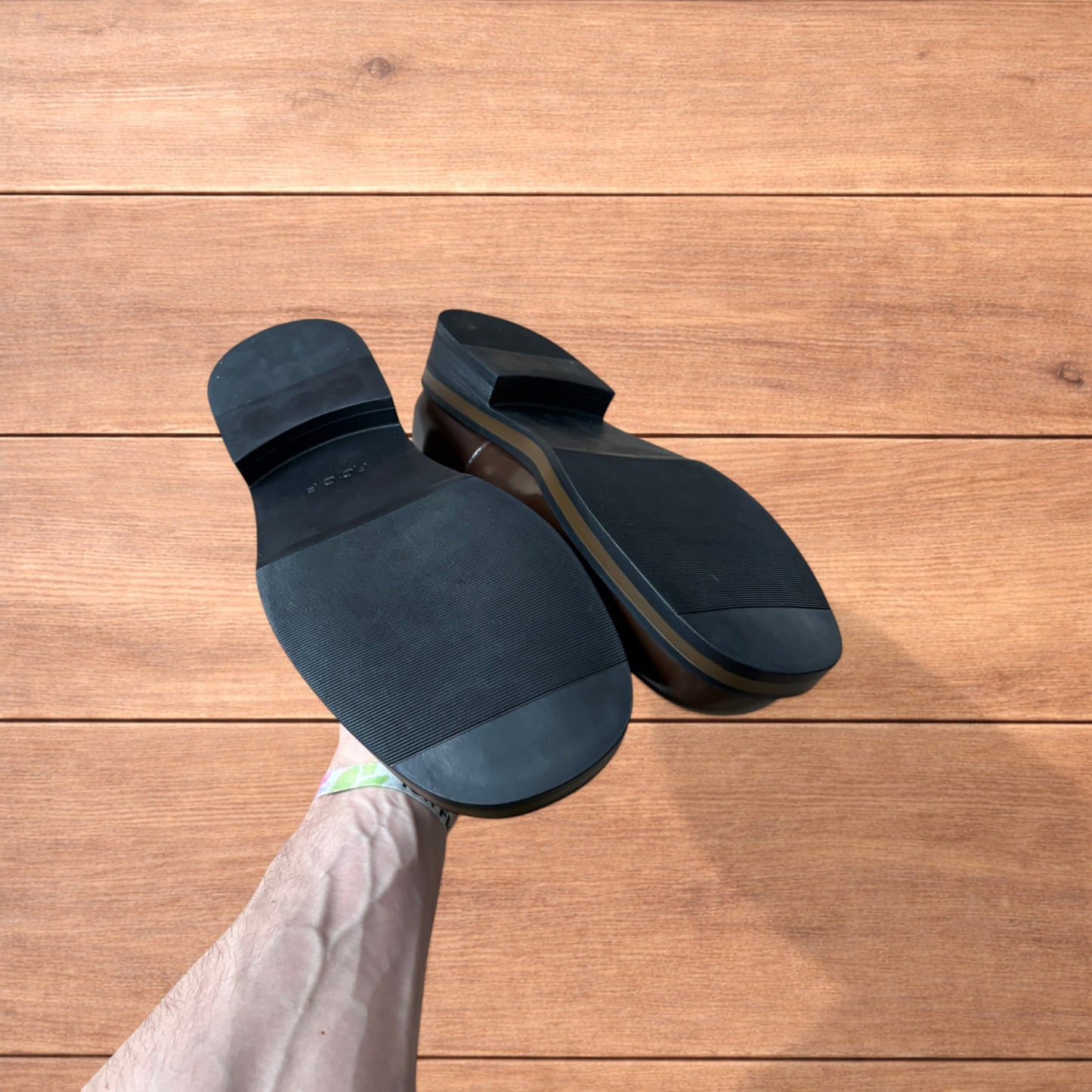 Lovely faux leather slip on loafers shoes in brown.