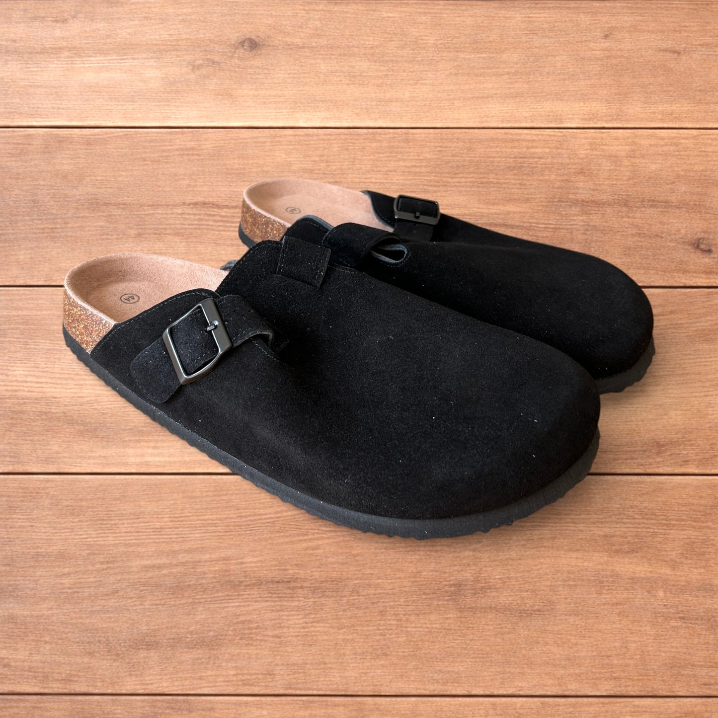 Lovely suede mules clogs shoes in black.