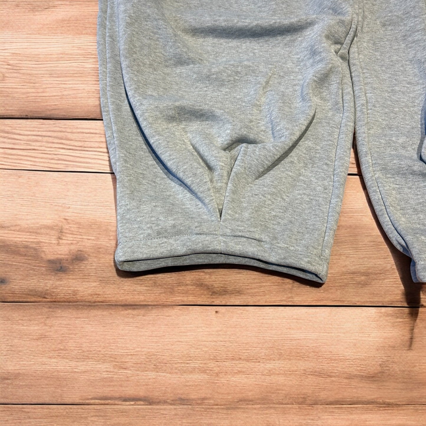 Lovely super baggy wide leg Japanese joggers in marl grey.