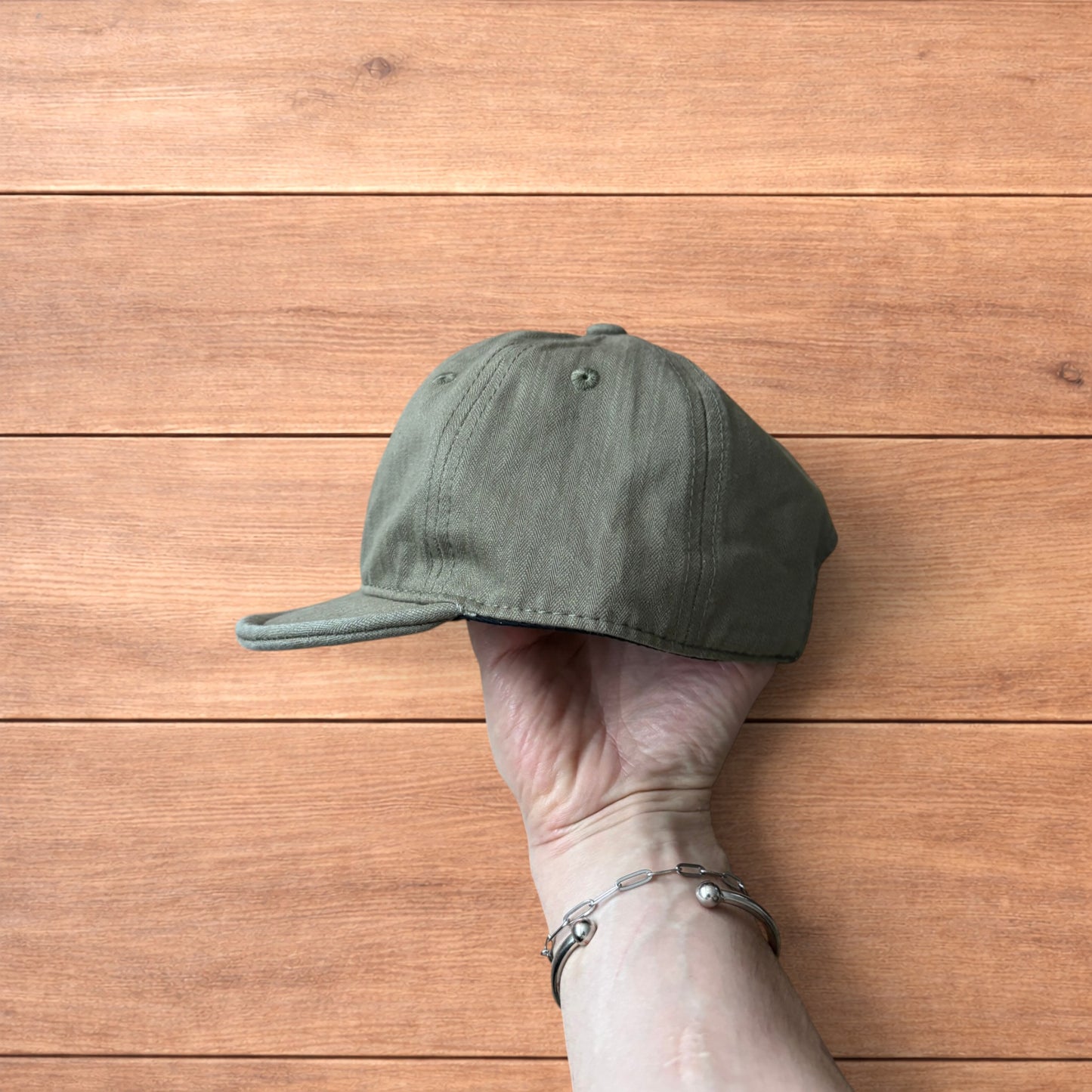 Vintage Korean style short brim hat cap in khaki green.