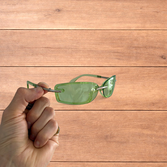 Lovely rimless rectangle frame sunglasses in green and silver.