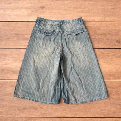 Super baggy wide leg striped denim shorts jorts in light blue.