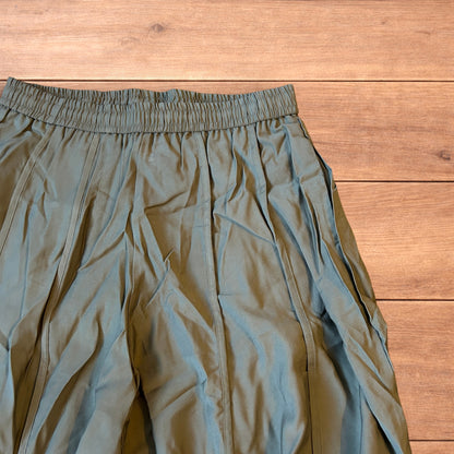 Insane super baggy wide leg skater trousers in khaki.
