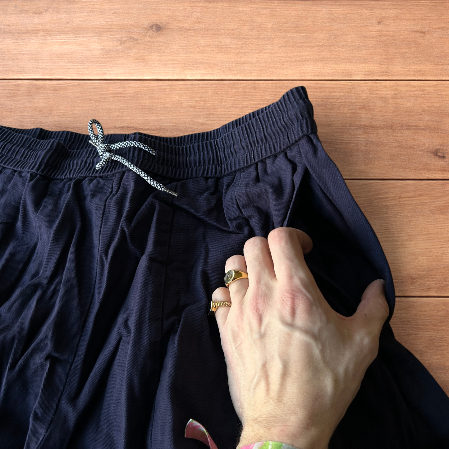Incredible super baggy wide leg parachute trousers in navy blue.