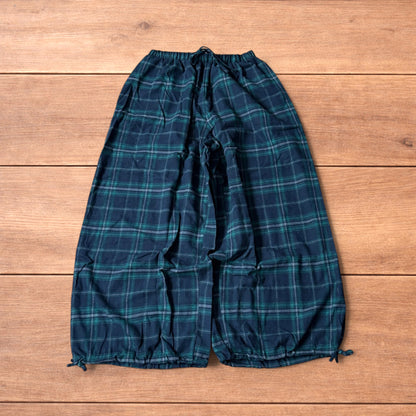 Lovely baggy wide leg tartan check lounge pants trousers in dark green.