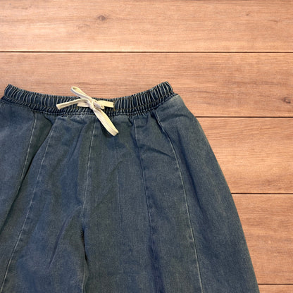 Incredible super baggy wide leg balloon fit jeans in washed mid blue.
