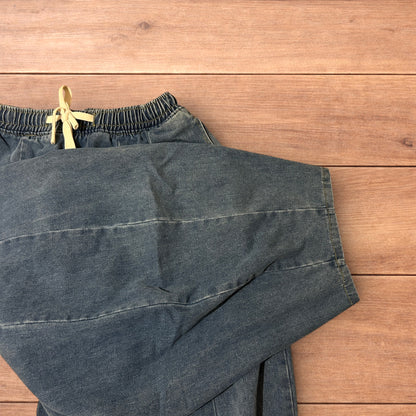 Incredible super baggy wide leg balloon fit jeans in washed mid blue.