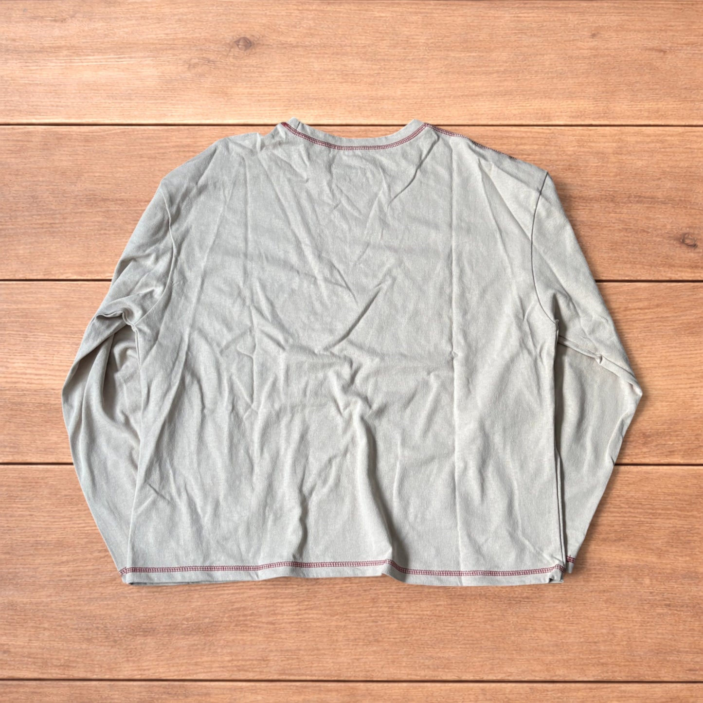 Vintage style relaxed fit long sleeve top tshirt in beige/cream.