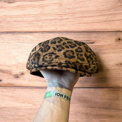 Vintage style newsboy flat cap beret in leopard & brown colour way. One size.