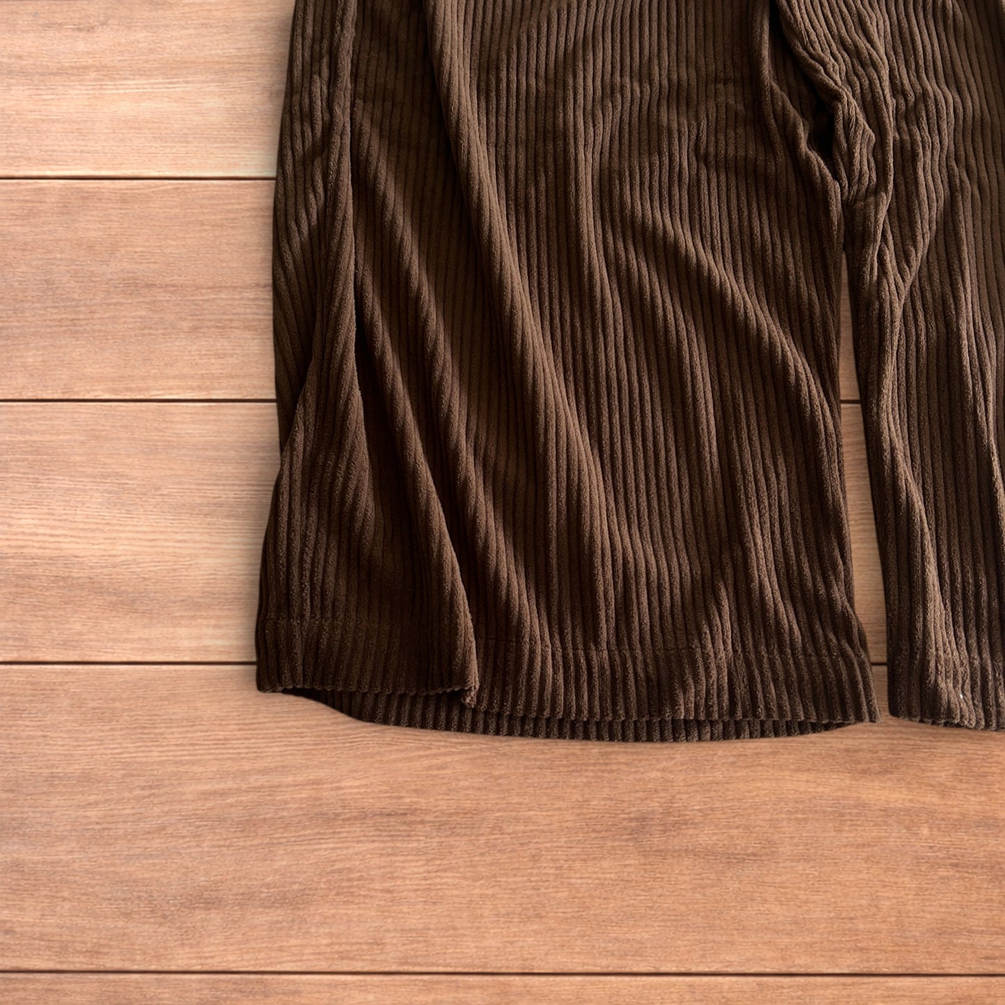 Super baggy wide leg relaxed fit corduroy trousers joggers in brown.
