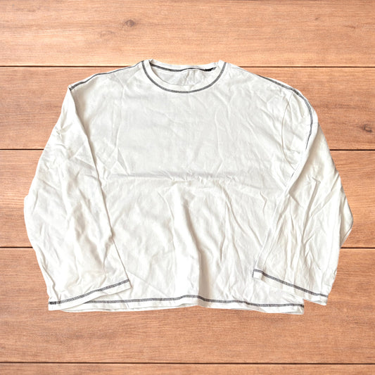 Vintage style relaxed fit long sleeve top tshirt in white.