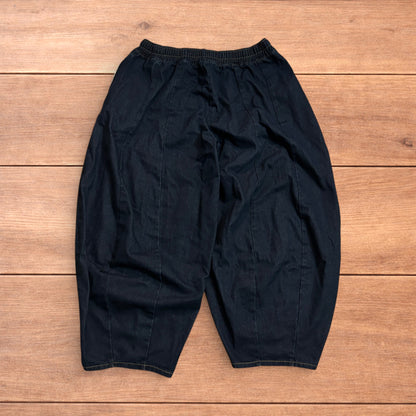 Incredible super baggy wide leg balloon fit jeans in dark blue wash.
