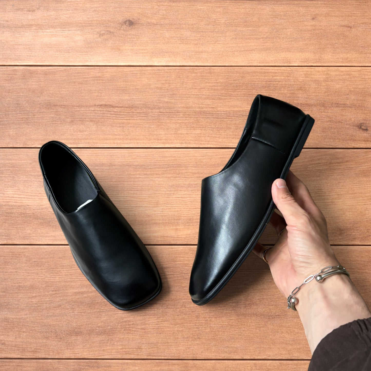 Lovely faux leather slip on loafers shoes in black.