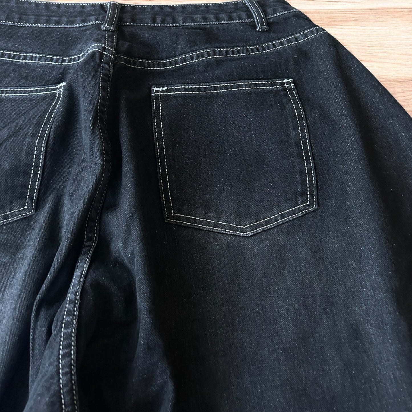 Super baggy wide leg balloon fit jeans in washed black.