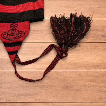 Lovely vintage style Dappy ear flap bobble hat in black/red stripes.