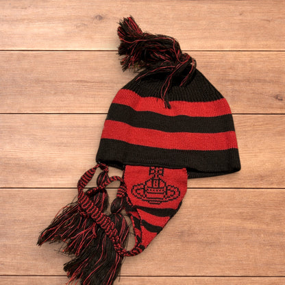 Lovely vintage style Dappy ear flap bobble hat in black/red stripes.