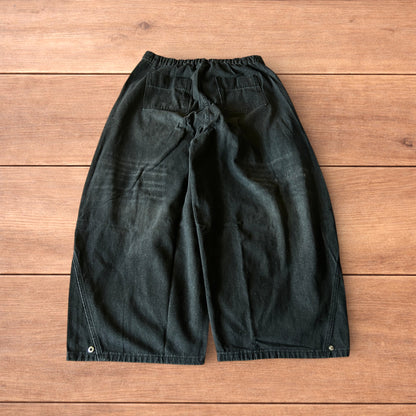 Incredible super baggy wide leg balloon fit jeans in washed black.