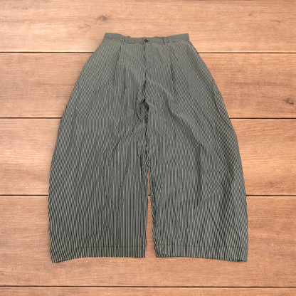 Vintage style baggy wide leg striped lightweight trousers in black/white.