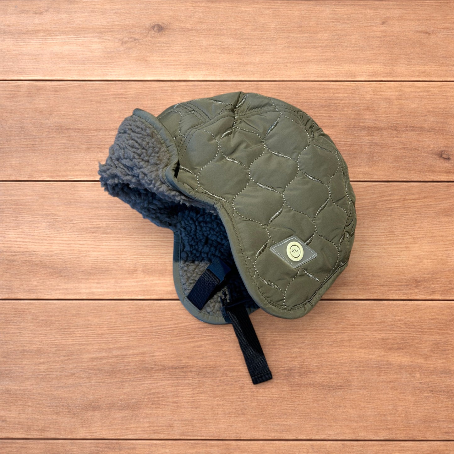 Insane Russian Trapper Korean padded fluffy hat cap in khaki green.