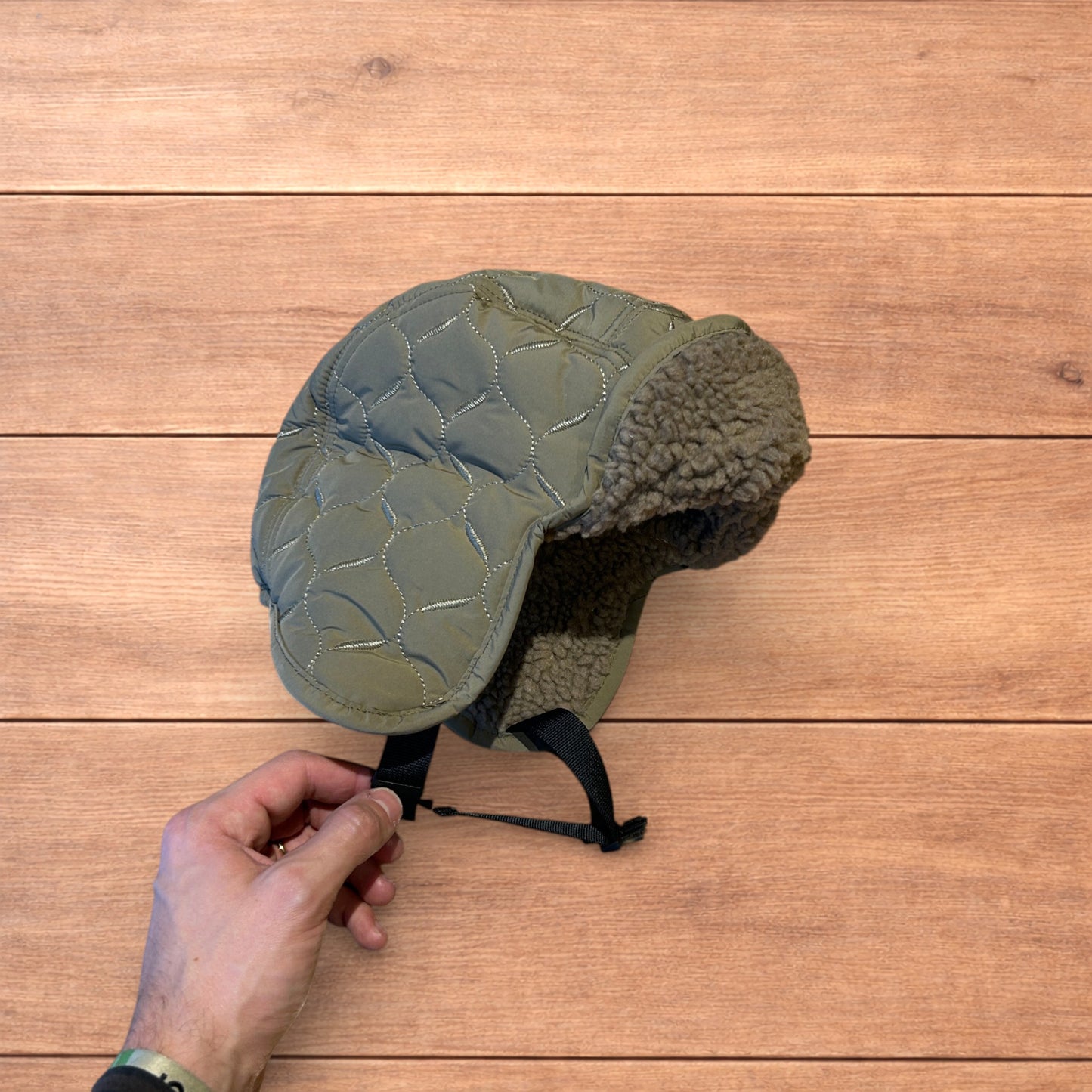 Insane Russian Trapper Korean padded fluffy hat cap in khaki green.