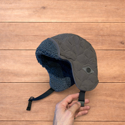 Insane Russian Trapper Korean padded fluffy hat cap in grey/blue.